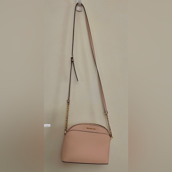 Michael Kors Duo Set Crossbody bag and Small coin pouch in Pink. - Picture 2 of 4